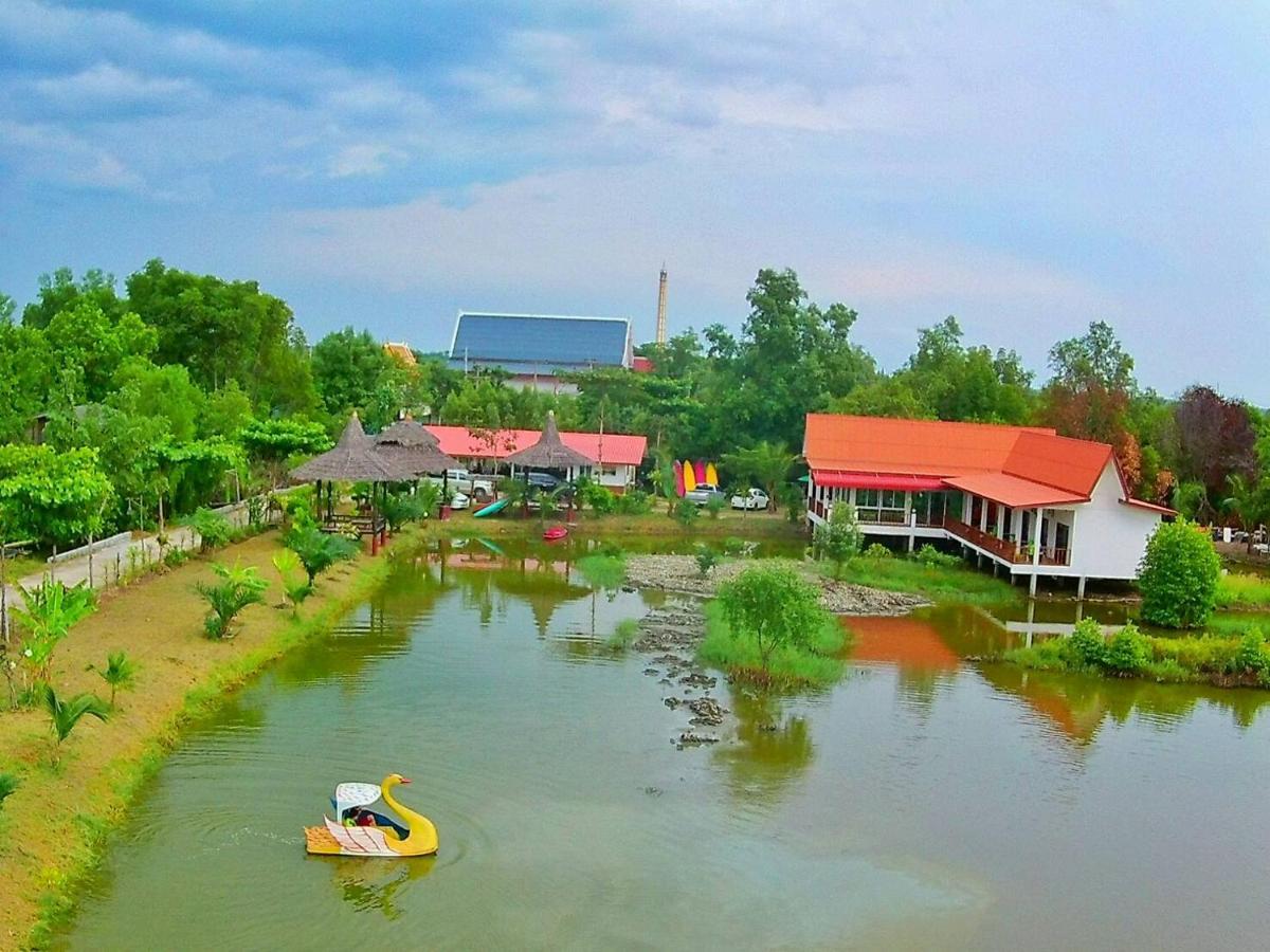 דירות Samut Songkhram Saeng Tai Amphawa מראה חיצוני תמונה